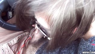 Slender Latoya is smoking hot who likes to get fucked every single day